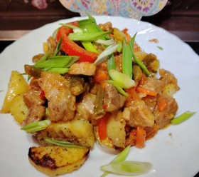 Свинина в кисло-сладком соусе