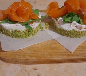 Чизкейк с семгой