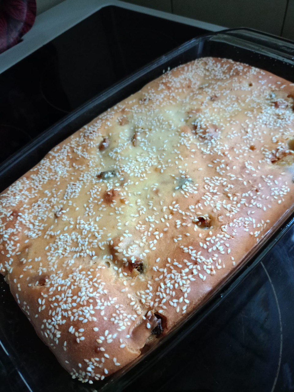 Заливной пирог с вешенками и курицей