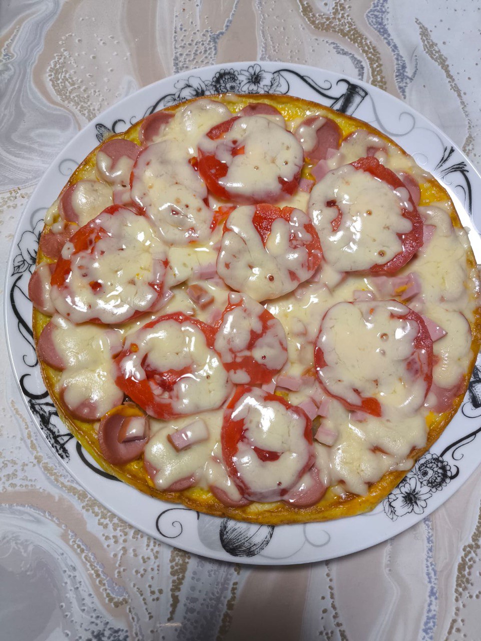 Пицца на сковороде на овсяноблине