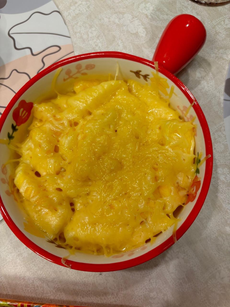 Запеченная тыква с чесноком и сыром