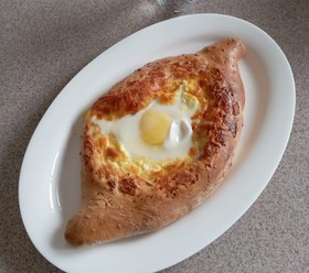 Хачапури по-аджарски