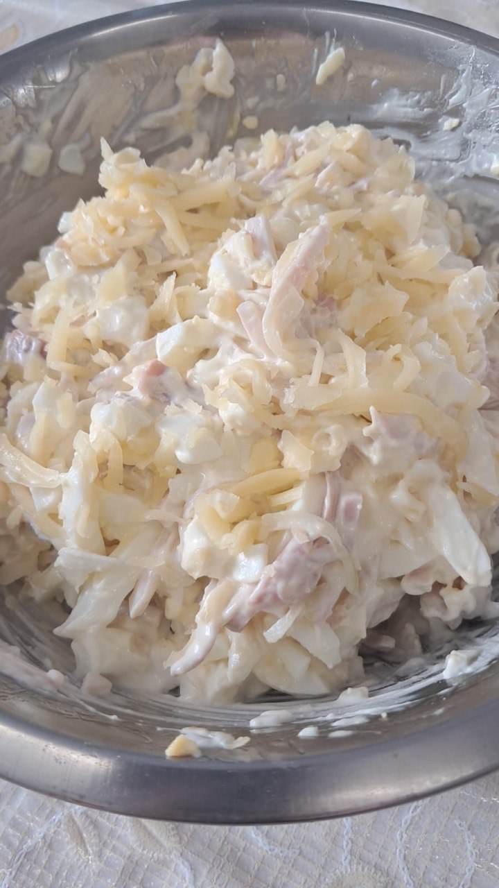 Салат с кальмаром