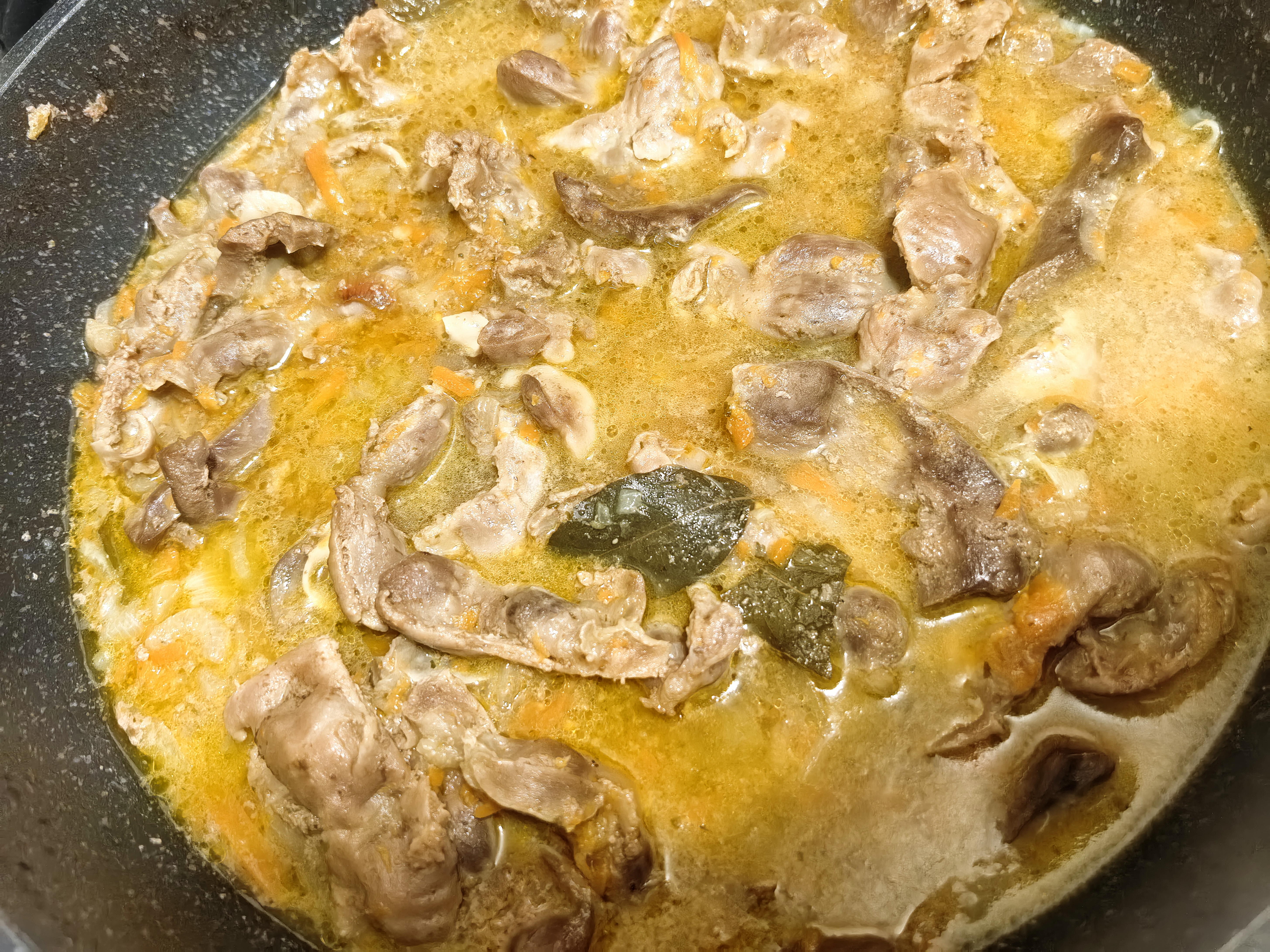 Субпродукты тушеные с овощами