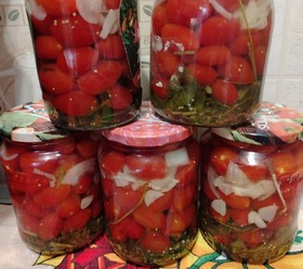 Маринованные помидоры черри